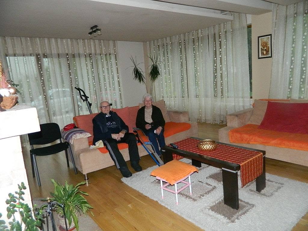 Bunici Fericiți